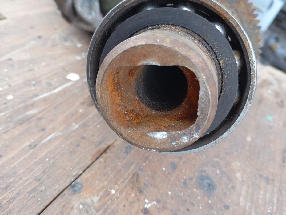 Продам вал на НГФ.