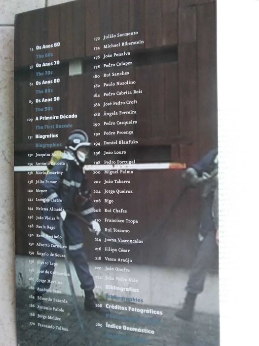 Arte e Artistas Em Portugal / Art and Artists in Portugal