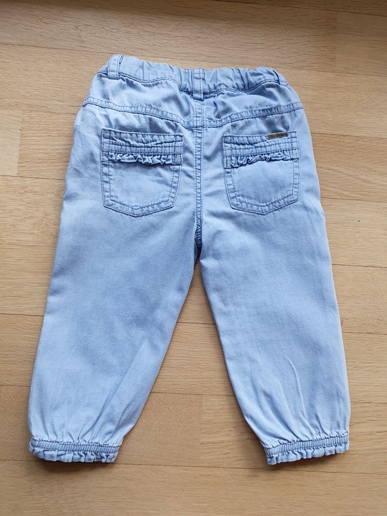Cienkie jeansy r. 74