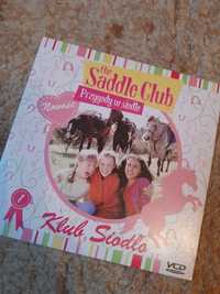 Film "The Saddle Club. Przygody w siodle" cz. 1