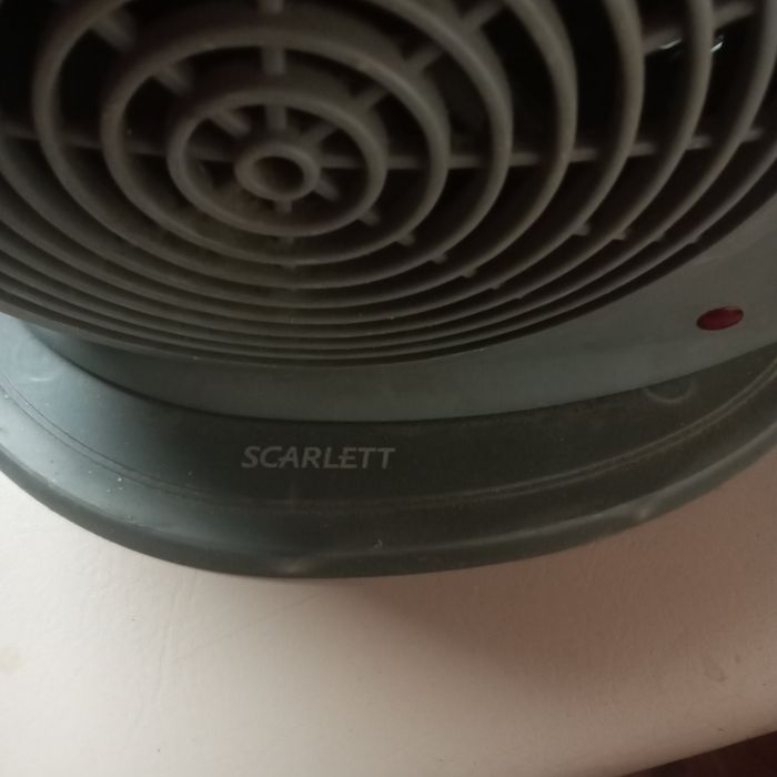 Тепловентилятор Scarlett