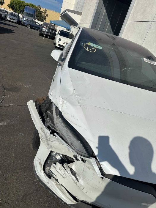 Tesla Model X 20-й рік long ranger