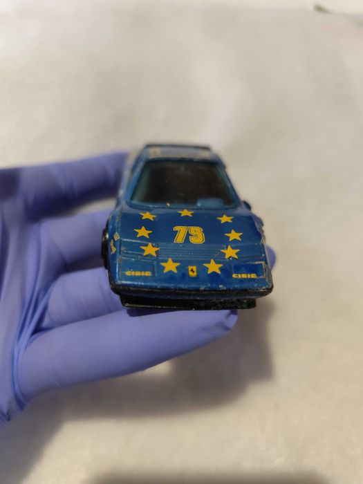 Bburago Ferrari 512 BB