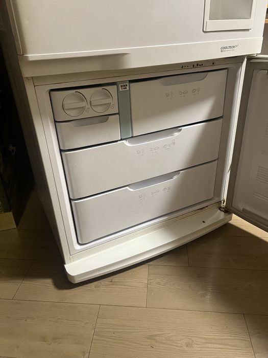 Холодильник Samsung SR-L629EV (робочий) 82 × 179 × 72 см