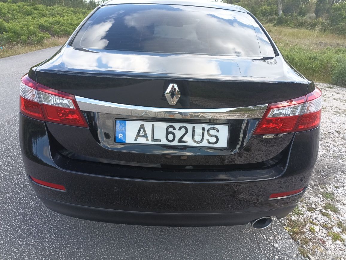 Renault Latitude