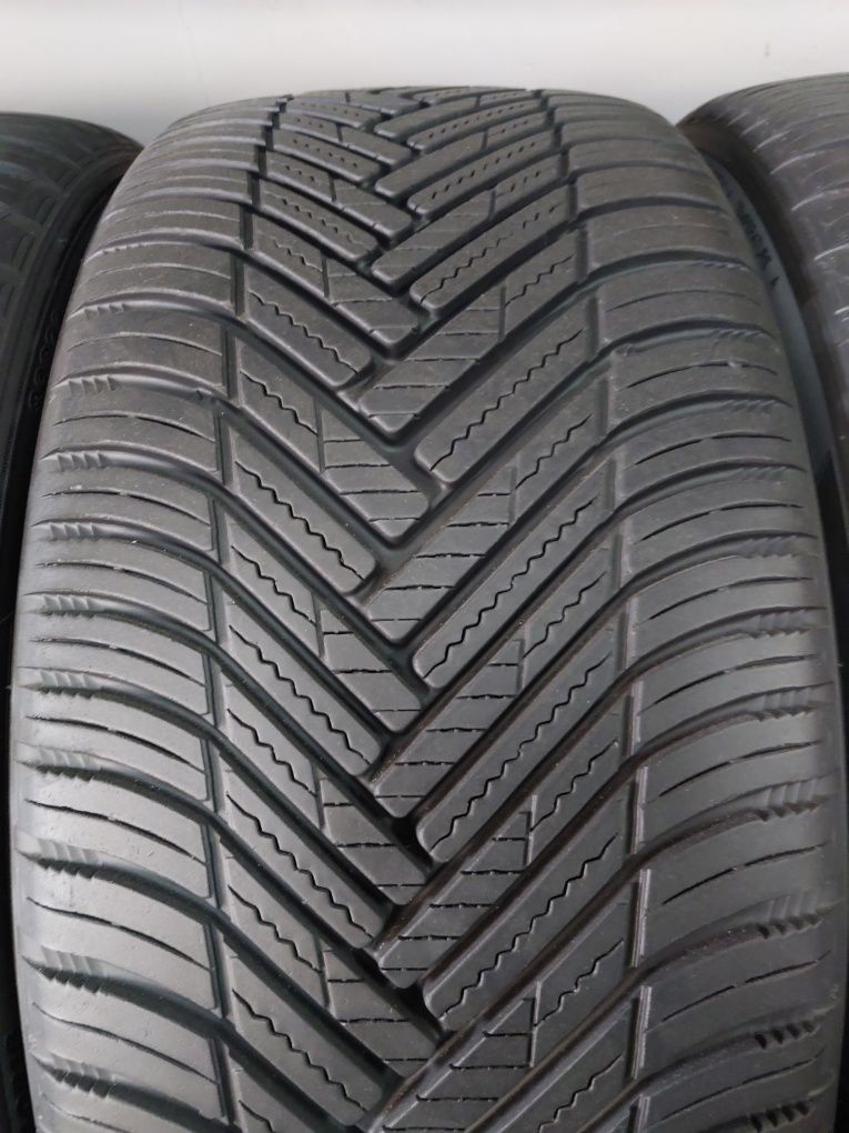 225/40/18 4 sztuki całoroczne Hankook Kinergy 4s2 24 rok 7mm