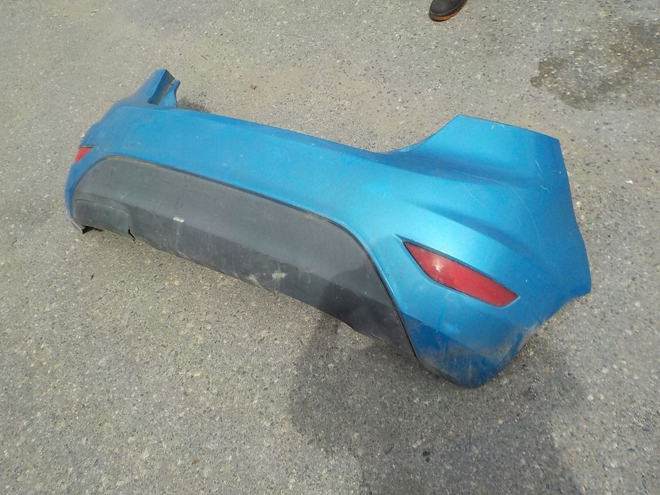 zderzak tył kompletny ford fiesta mk7 5D 2010r