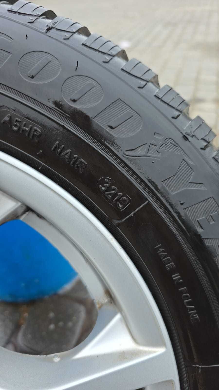 Felgi Hyundai I20 r14 14" opony GOOD YEAR  Zimowe