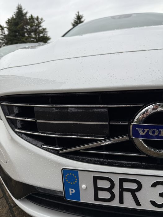 Volvo V60 D6 Hibrida