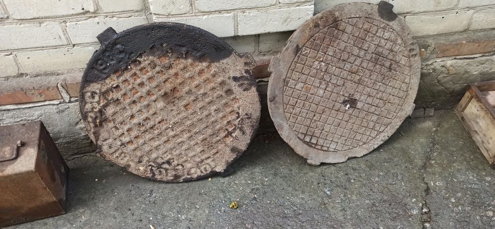 Люк каналізаційний