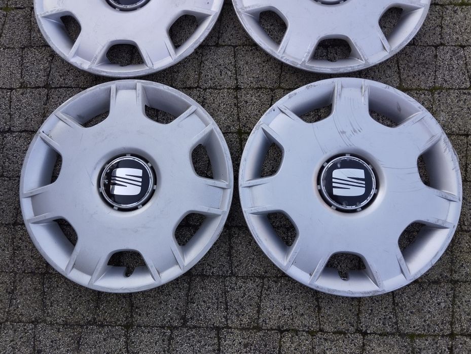 Kołpak Seat 14" 6H0-147F cena za sztukę