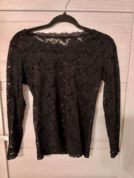 Bluzka czarna prześwitująca