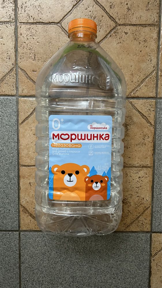Бутилки пластикові 6 літрів