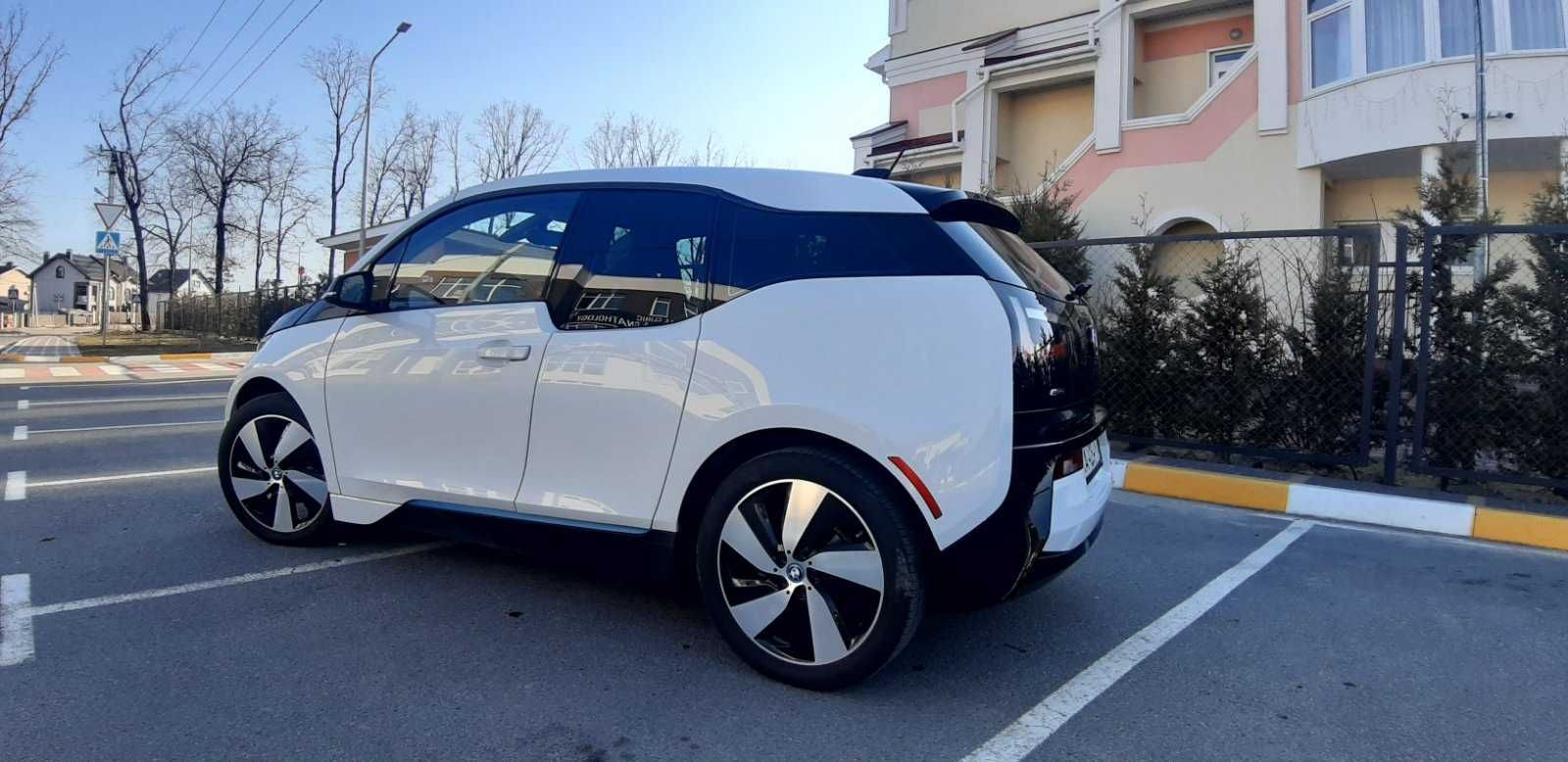 Продам авто BMW I3