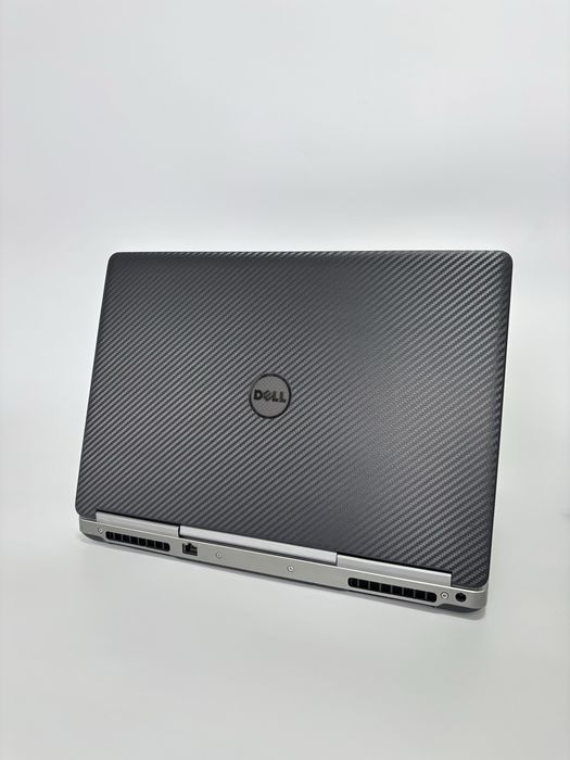 Ігровий Dell Precision 7520