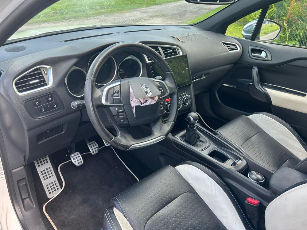 Citroen DS4 2012r