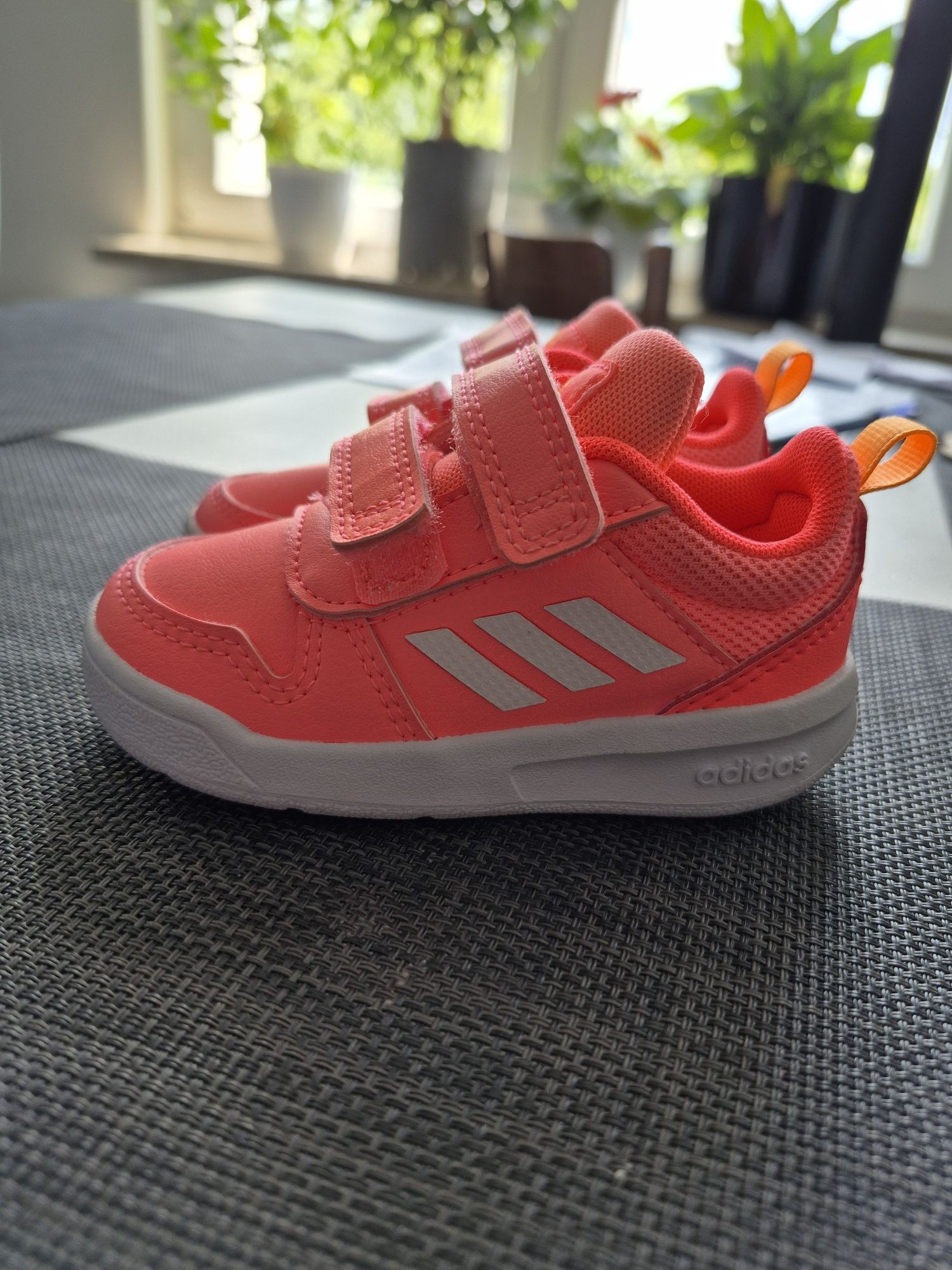 Buty dziecięce Adidas Tensaur