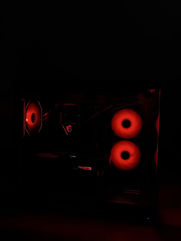 Komputer gamingowy Ryzen 7 5700X + RTX 3060