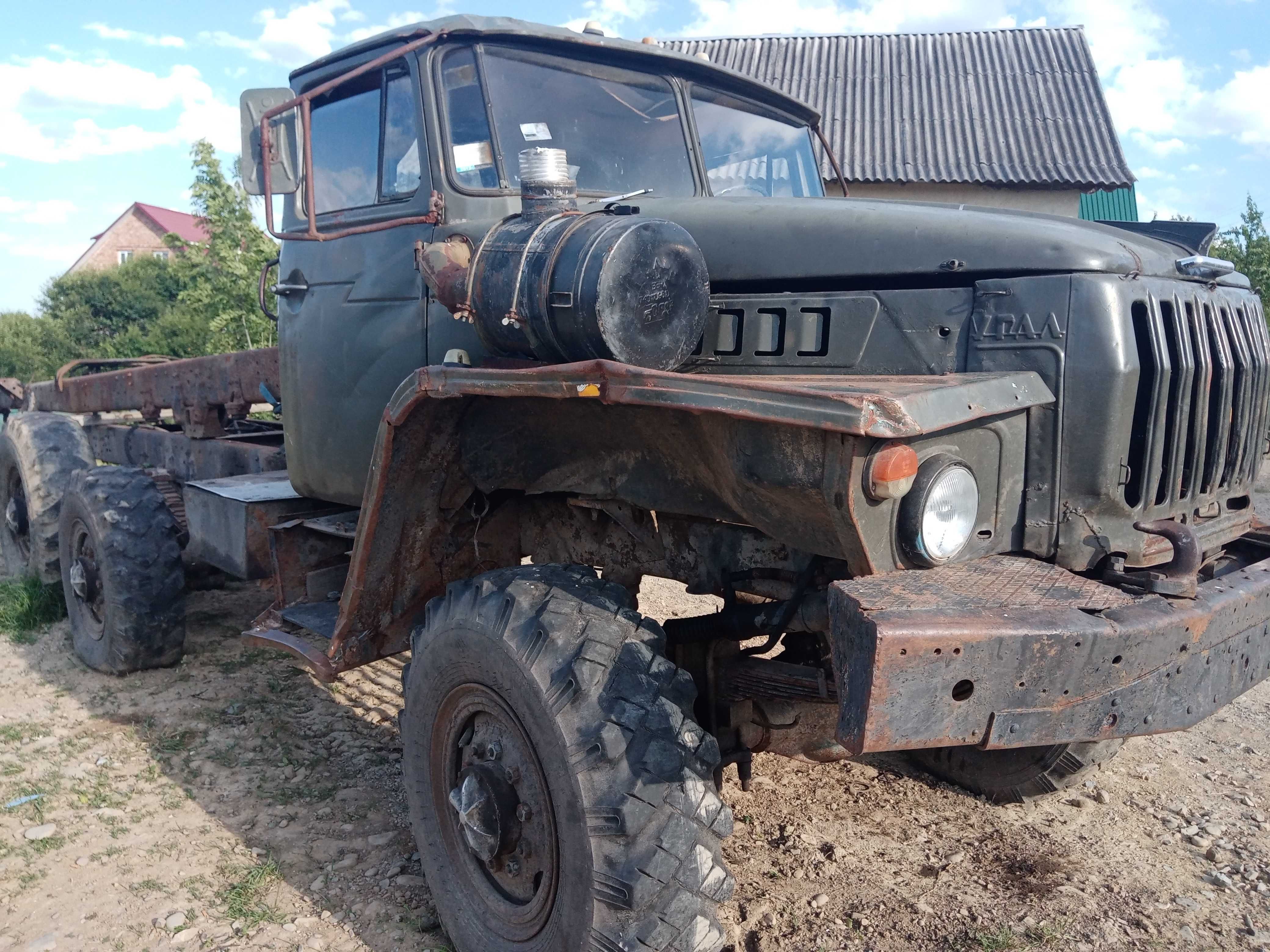 Урал-4320 вантажівка