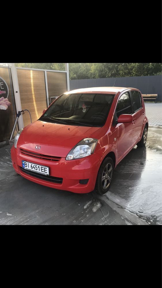 daihatsu sirion 2008 1.0