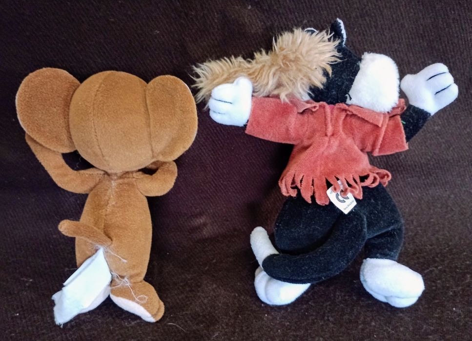 2 Peluches "Tom e Jerry"