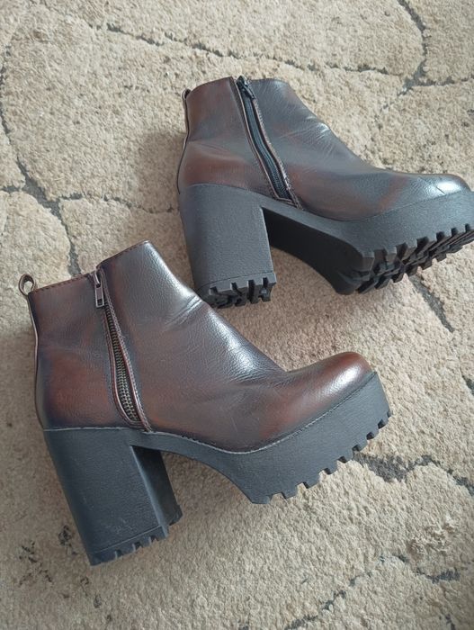 Butyi Cropp na koturnie. r39.