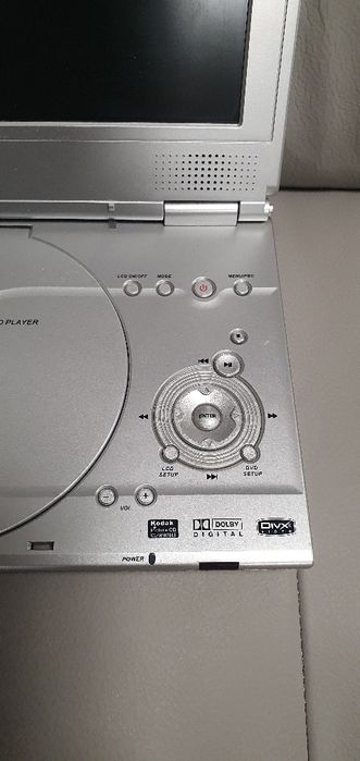 Dvd przenośne  bardzo dobry stan