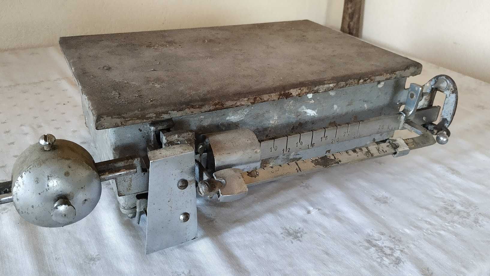 Balança de pesar antiga