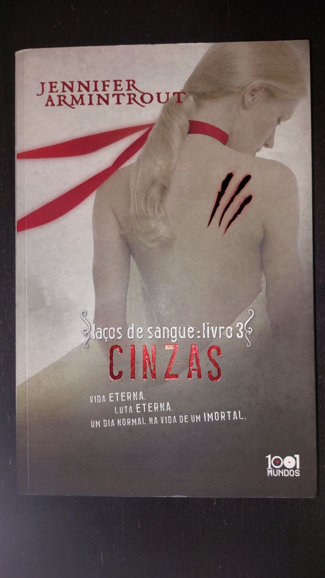 Livros com cheirinho a Halloween