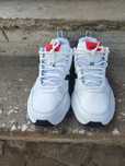 Кросівки adidas strutter