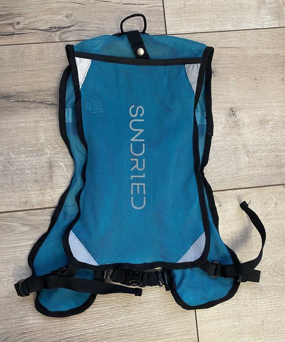 Сетчатый беговой рюкзак Sundried