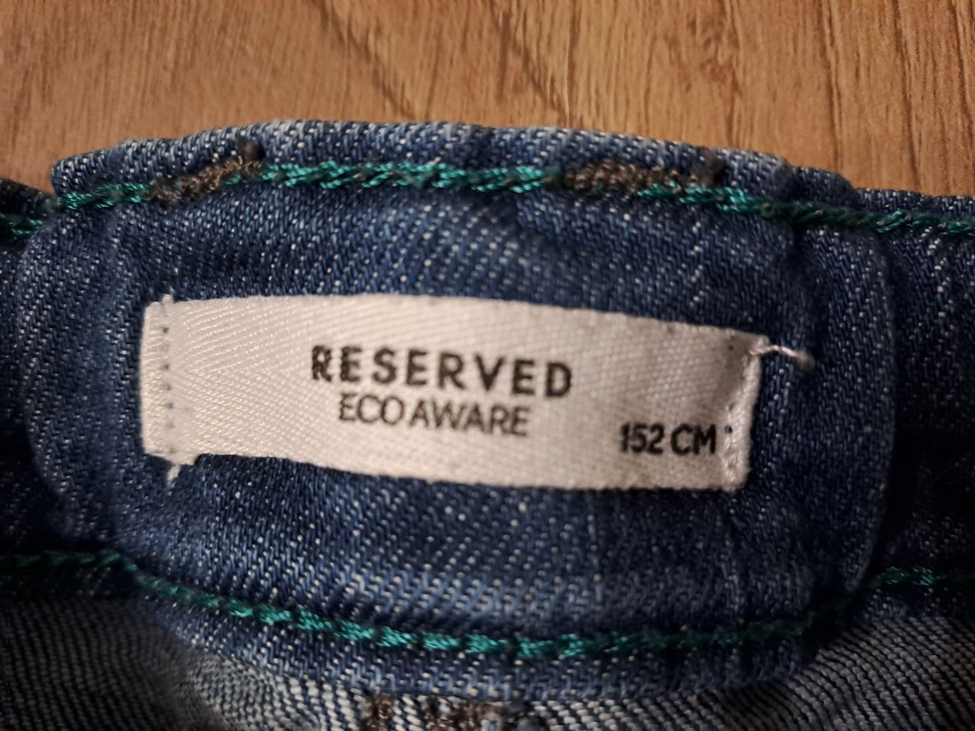 Chłopięce spodnie dżinsy jeansy Reserved r. 152