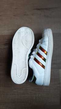 Ténis Adidas Superstar (metalic multicolor)