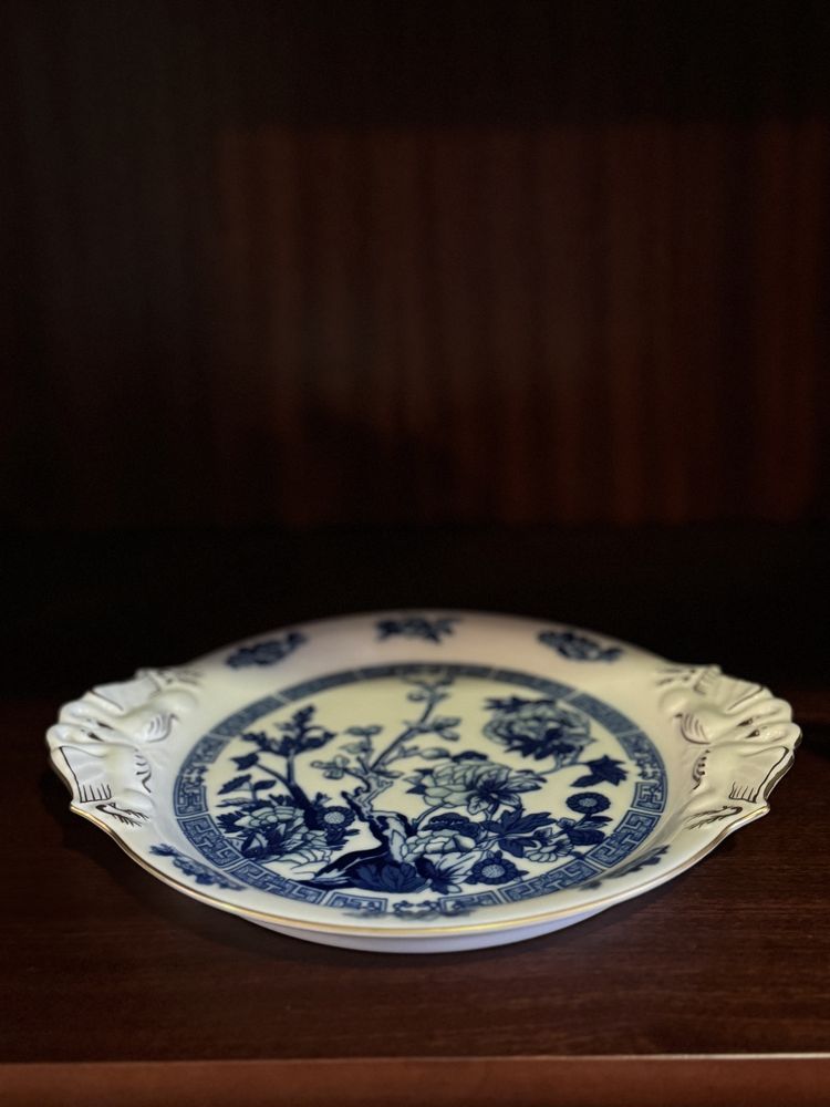 Mini sopeira e prato em porcelana