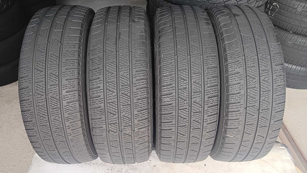 215/60/17 C Pirelli winter carrier
