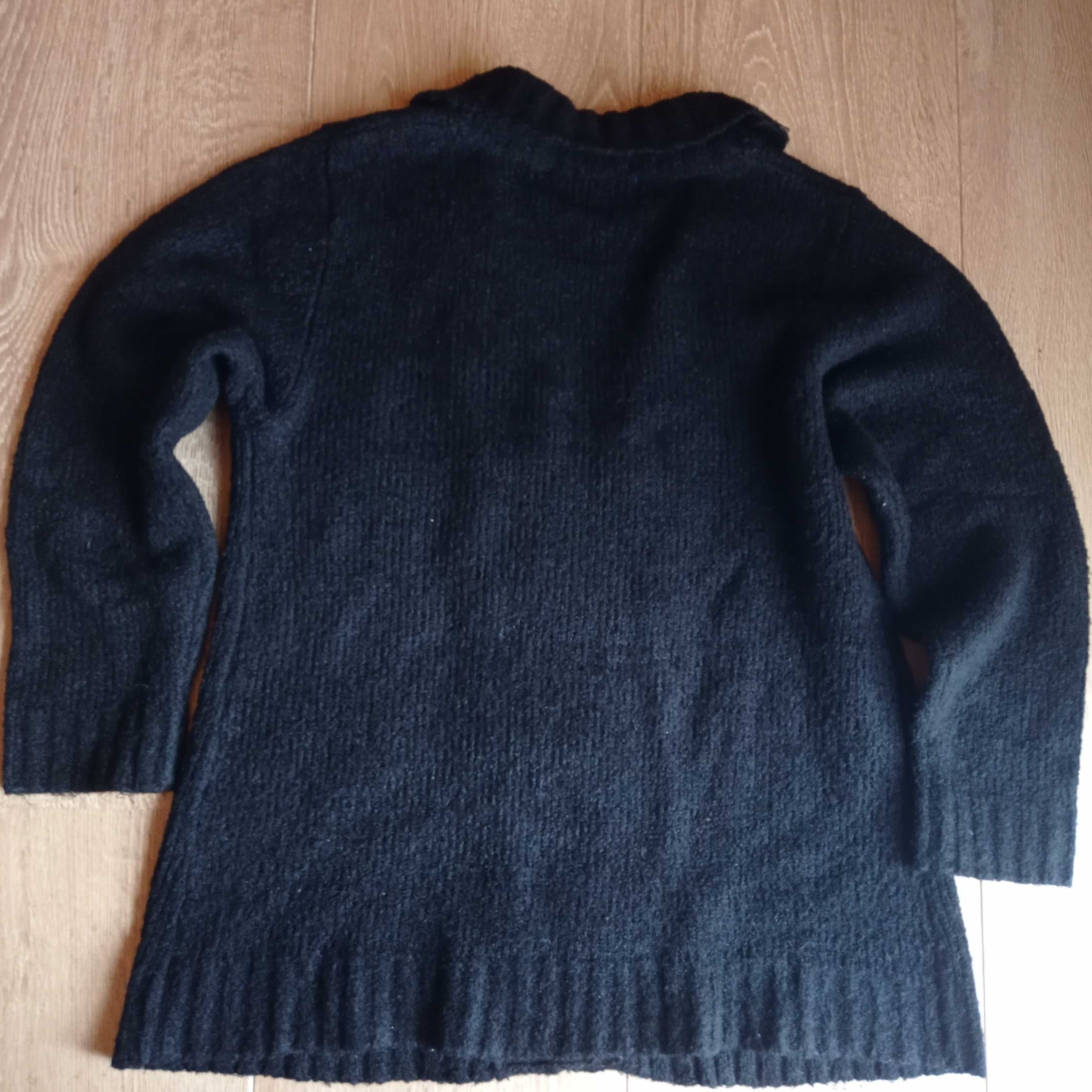 Moda&More Czarny Luźny Sweter oversize Zapinany Na Duże Guziki L/XL