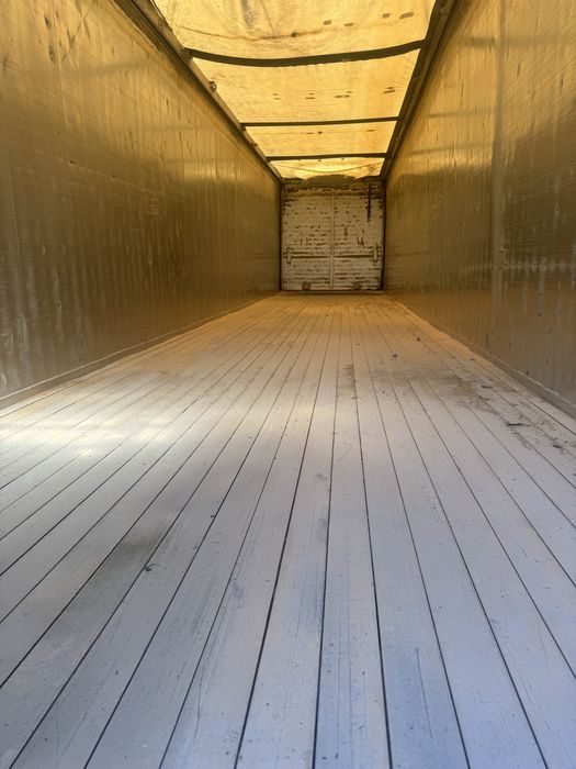 Renault Magnum з напівпричепом разом