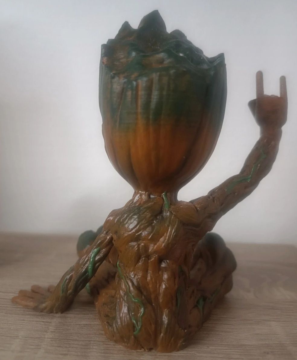 Groot pintado à mão