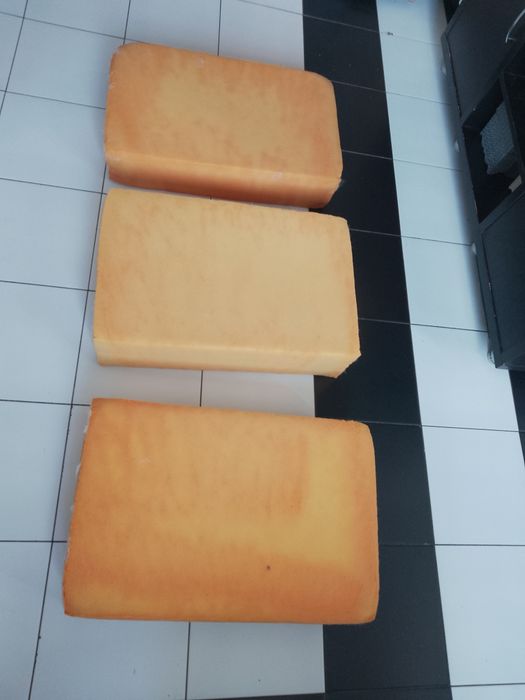 Продам поролон 300 гр 3 шт.