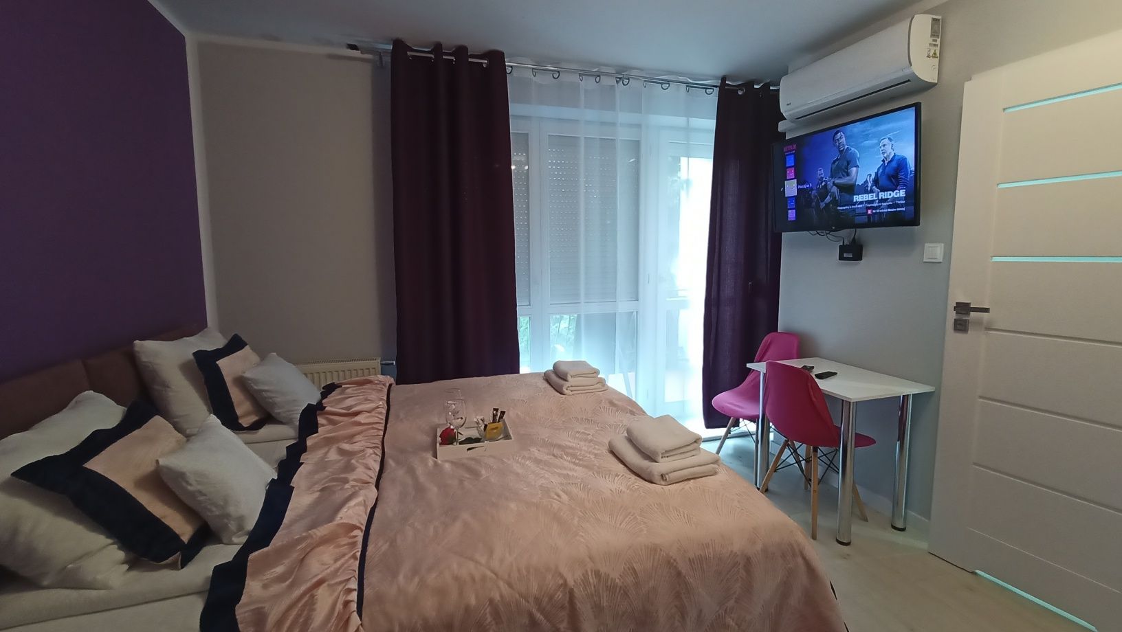 Plaża,Netflix, klimatyz.,komf. pokoje hotelowe z łazienkami