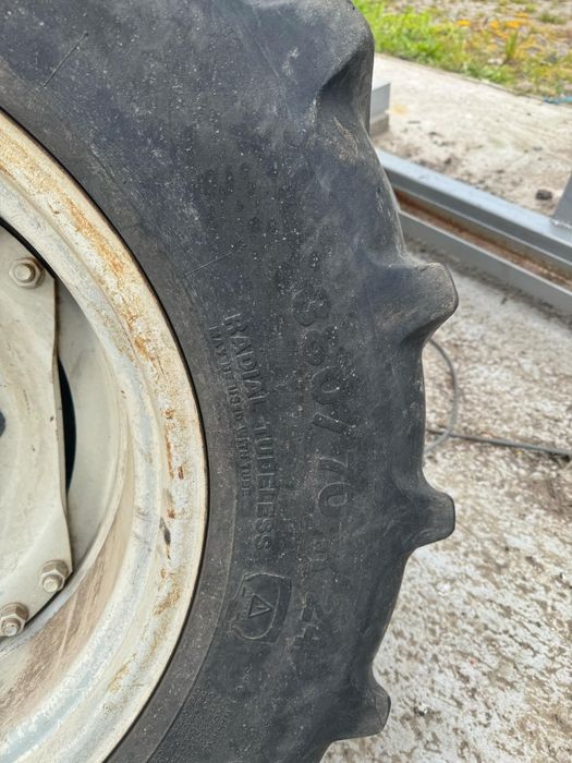 Koła Valtra Fendt MF John Deree 380/70R24 i 420/85R34