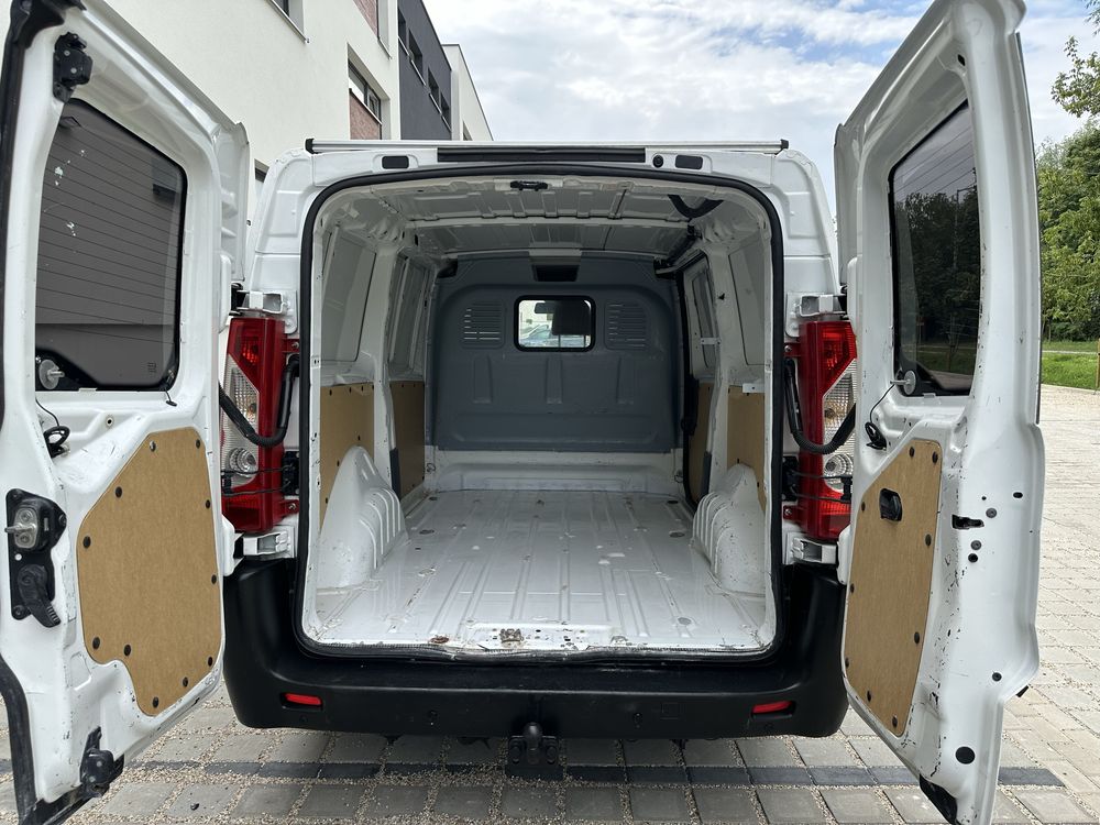 Jumpy Lift 1.6 E-HDI klimatyzacja 3 osobowy Dlugi Long Scudo Expert