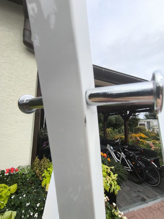 Wieszak stojący metalowy