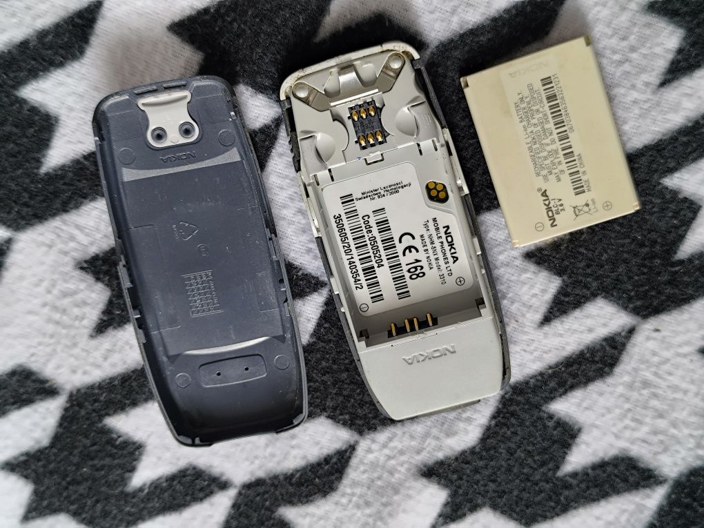 Oryginalna Nokia 3310 Polskie menu