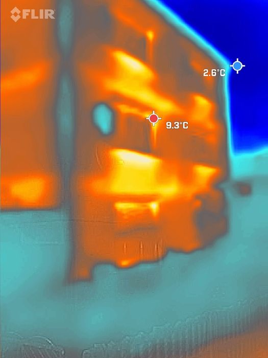 Badanie kamerą termowizyjną, wykrywanie przecieków.