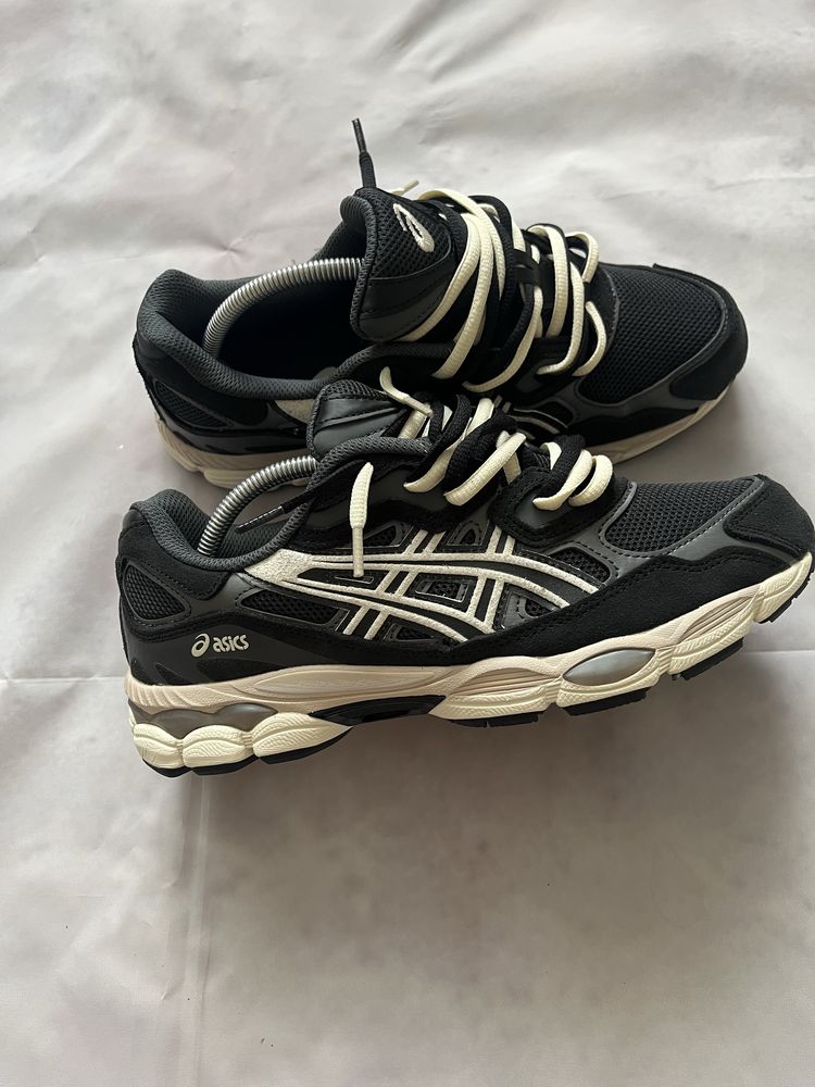 Кросівки Asics gel Nyc Double lace 42 оріг