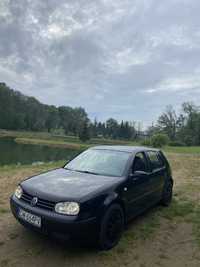 Golf IV 1.9 tdi.