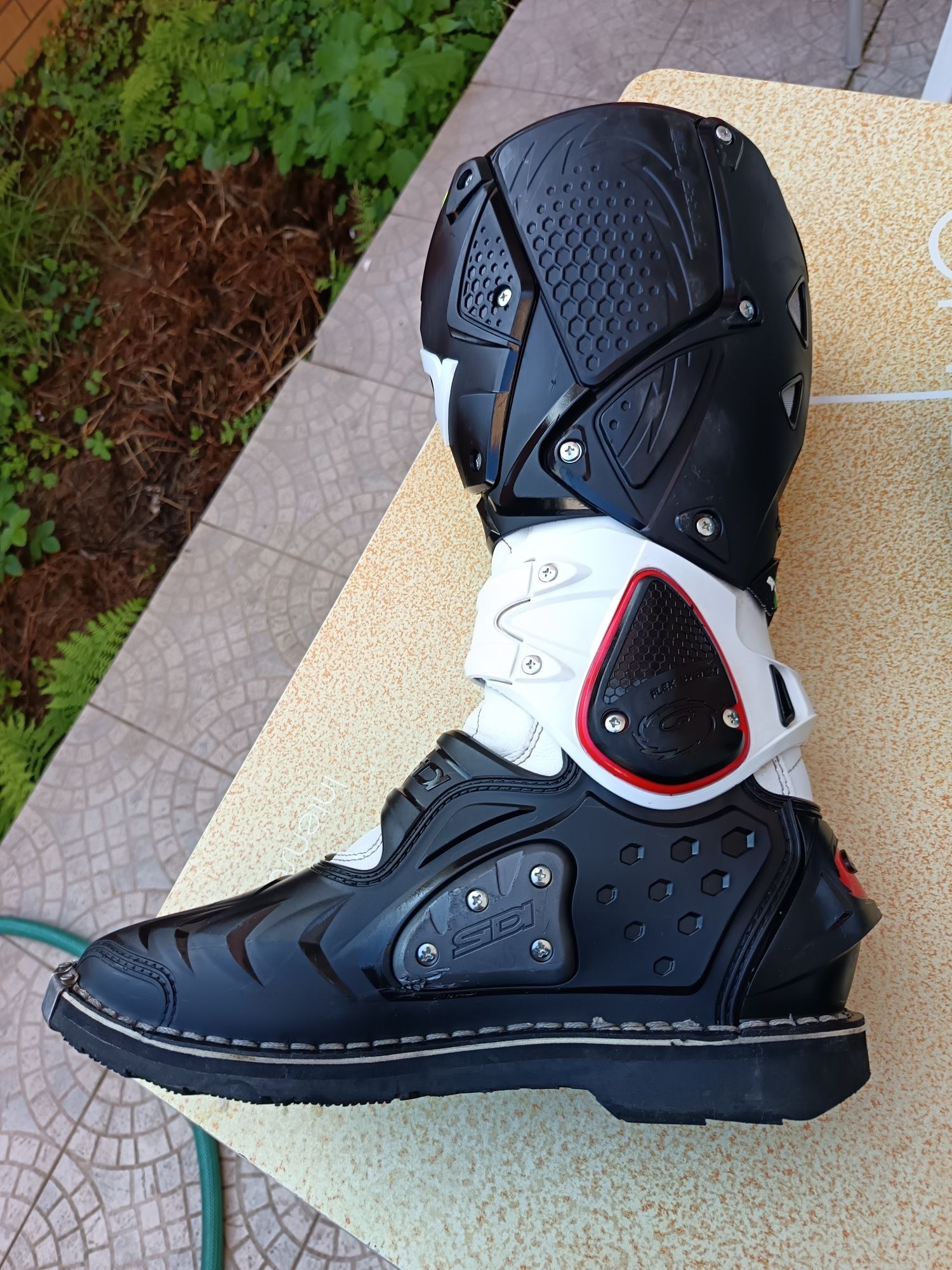 Sidi crossfire tamanho 43