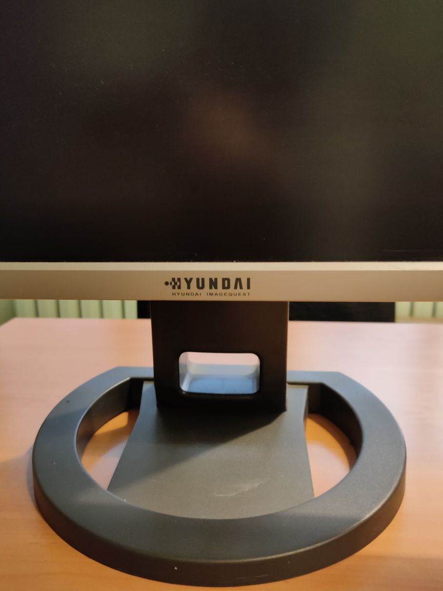 Monitor LG / Samsung / Hyundai