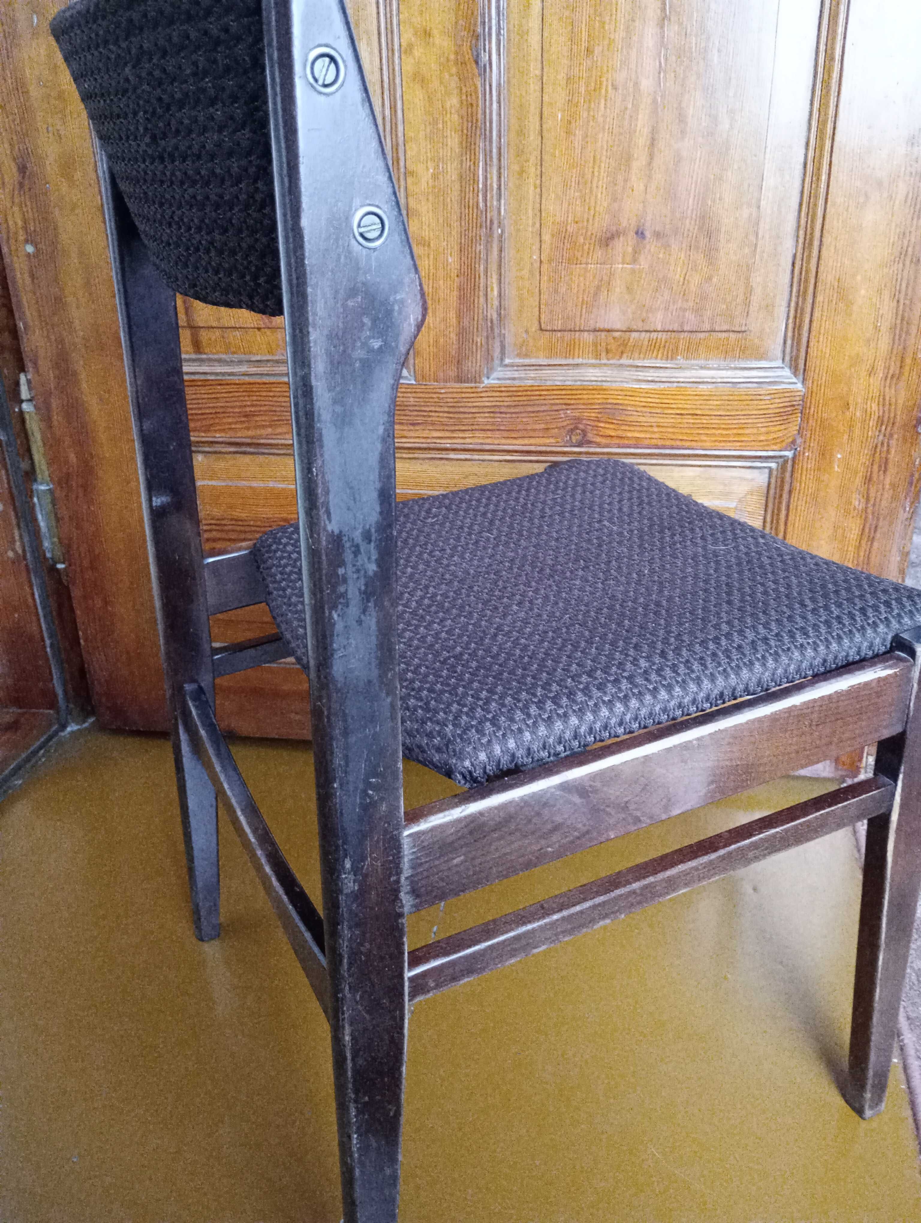 Zestaw 6 krzeseł z czasów PRL